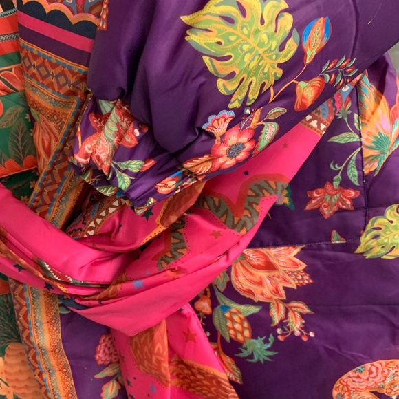 Farm Rio  Mixed Scarves  Kimono Puffer - Picture 9 of 16